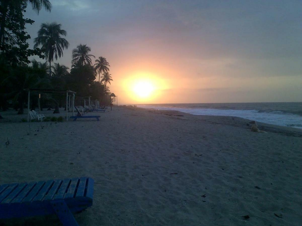 Hotel Playa Mandala Palomino Bagian luar foto